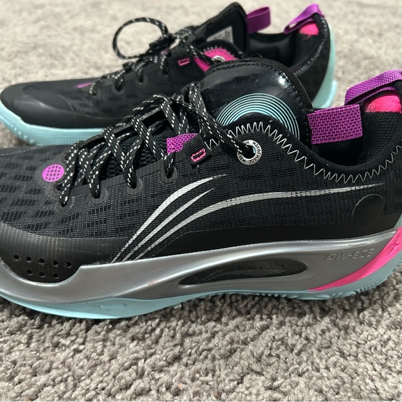 Li-Ning Wade 808 2